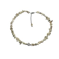 Stylish necklace of velour