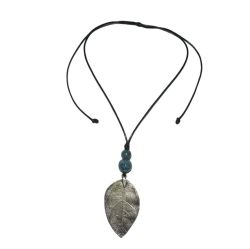 Stylish necklace of velour