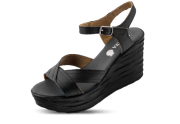 Дамски сандали от естествена черна кожа на платформа
