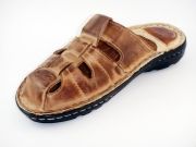 Men’s slippers of light brown genuine leather