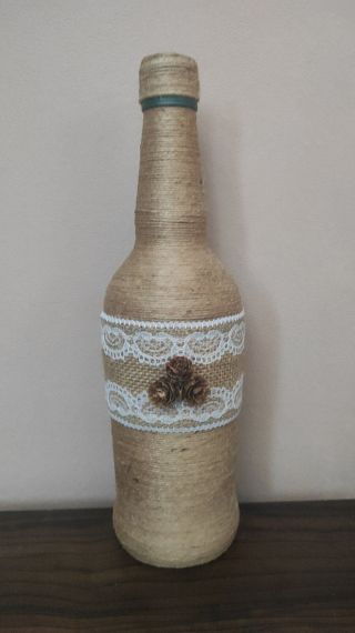 Ръчно изработена декорирана бутилка