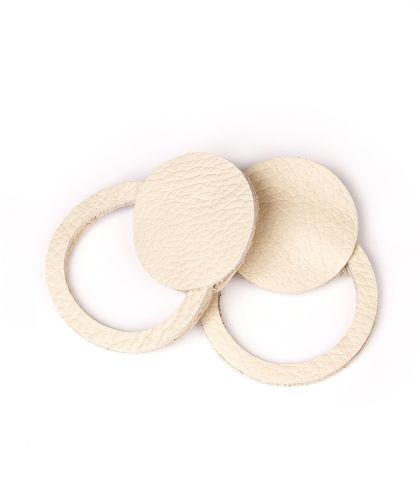 Обеци от кожа - New moon ecru