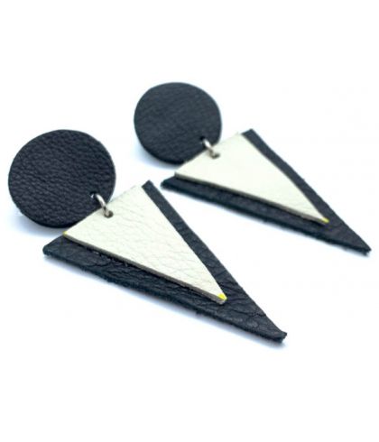 Обеци от кожа Triangle