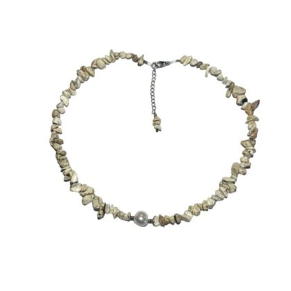 Stylish necklace of velour