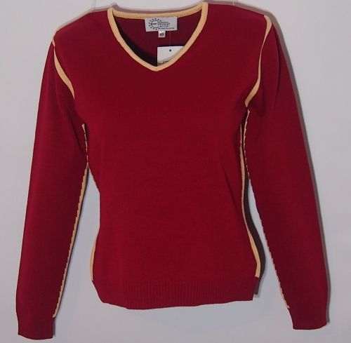 Дамски пуловер със страничен кант в цвят бордо