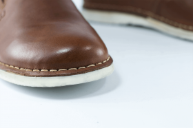 Мъжки обувки с ластик в кафяв цвят