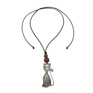 Stylish necklace of velour