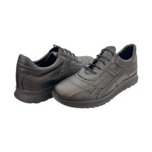 Men’s light sports shoes