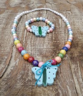Set of bracelet and necklace on elastic for children