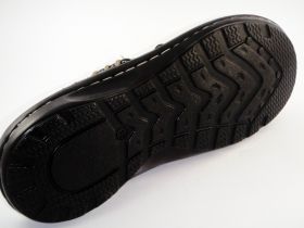 Men’s slippers of genuine leather