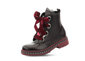 Ladies boots with lace in burgundy